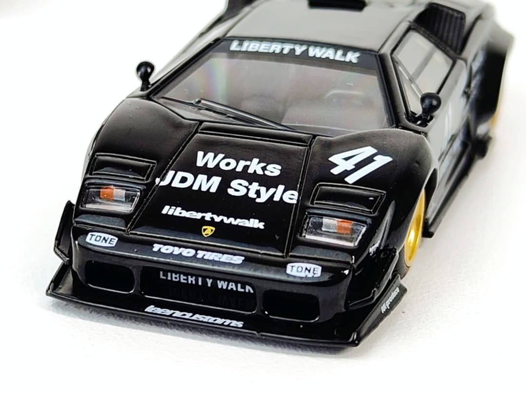 Mini GT Lamborghini Countach LB-WORKS Black #1081