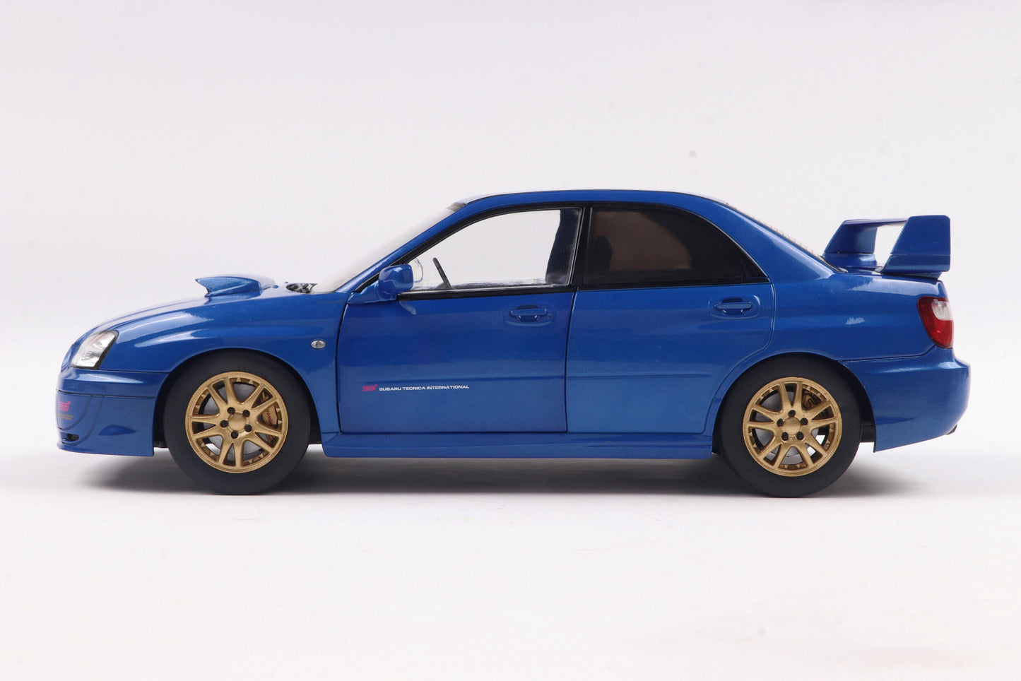 Solido Subaru IMPREZA WRX STI Sonic Blue