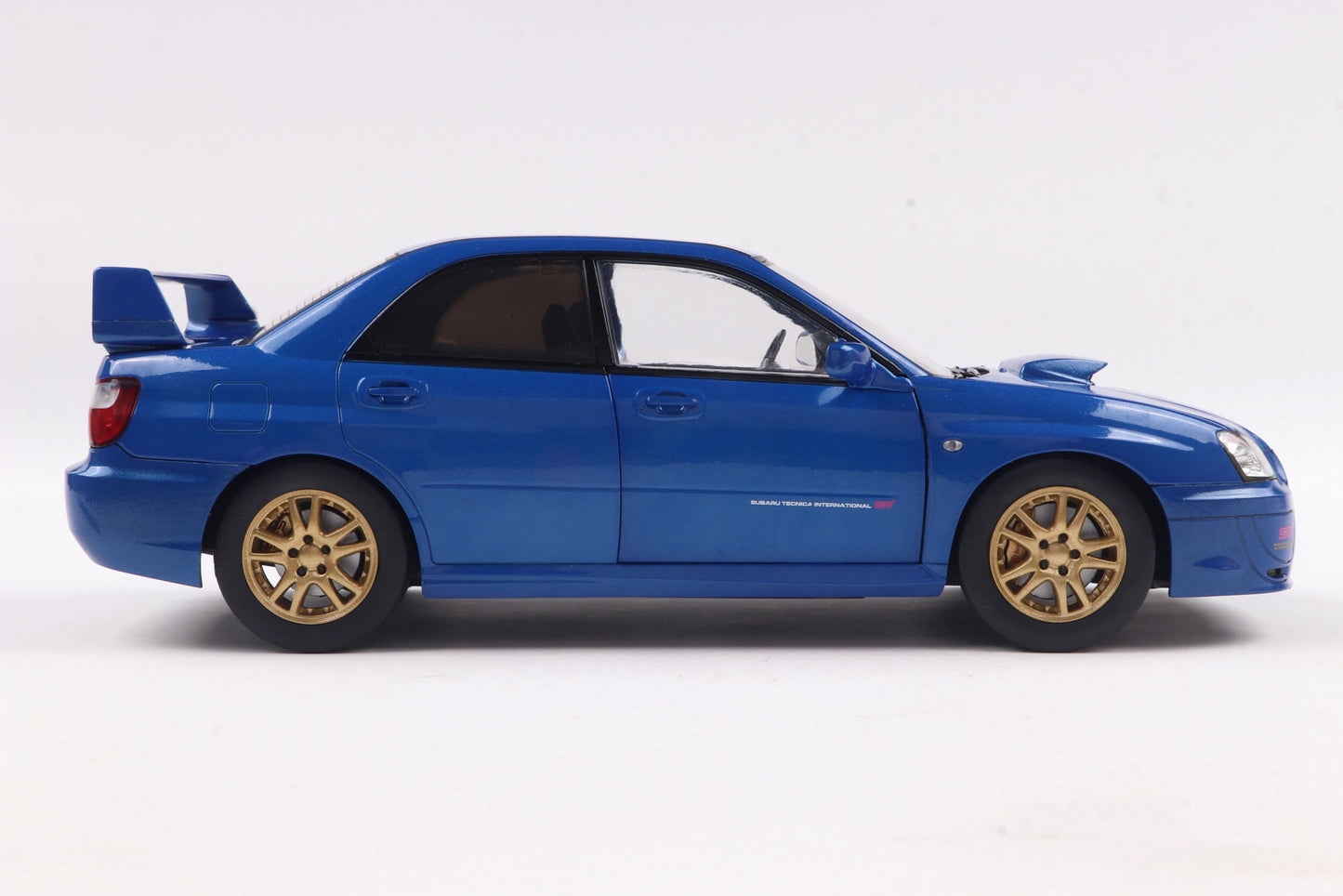 Solido Subaru IMPREZA WRX STI Sonic Blue